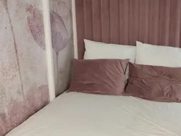 Chaturbate Nude Webcam of ariaheart_