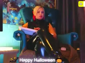 Chaturbate Adult Video Chat of goddess_isabella11