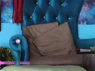 Chaturbate Watch Live Sex Cams of goddess_isabella11