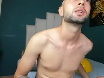 Chaturbate Private Sex Chat of ian_valenti