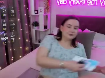 Chaturbate Live Sex Cam of katyaneilson