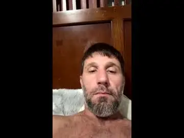 Chaturbate Live Sex Cam of beastmaster985