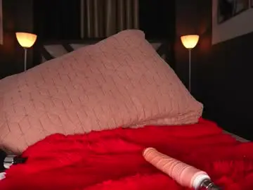 Chaturbate Best live sex cam show of emilyjhonson_1