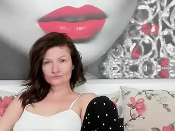 Chaturbate Adult Webcam of illegalbeauty87