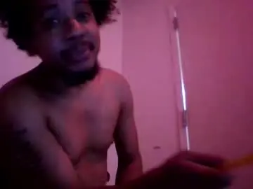 Chaturbate Live Sex Cam of latinobooty66