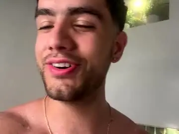 Chaturbate Sex Chat of noha_miler