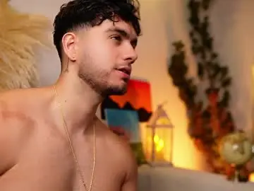 Chaturbate Nude Webcam of noha_miler