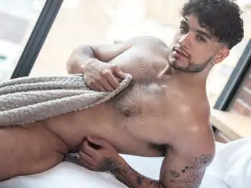 Chaturbate Best live sex cam show of noha_miler