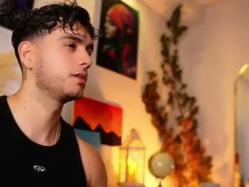 Chaturbate Watch Live Sex Cams of noha_miler