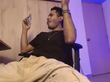 Chaturbate Adult Video Chat of imyourg0d