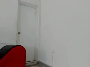 Chaturbate Best live sex cam show of miabella_and_max