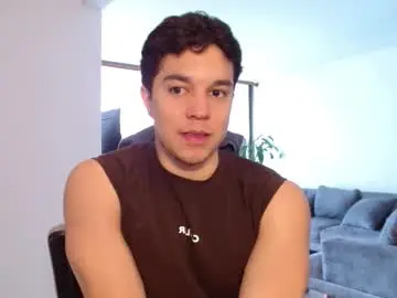 Chaturbate Best live sex cam show of scott_brasher1