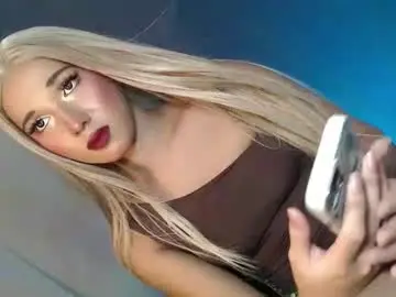 Chaturbate Adult Webcam of yourgirlnextdoor18