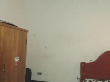 Chaturbate Live Sex Cam of daylon_brown_