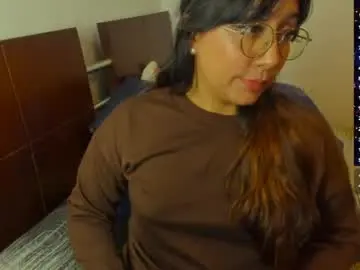 Chaturbate Nude Webcam of ella_harry