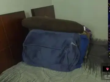 Chaturbate Live Sex of ella_harry