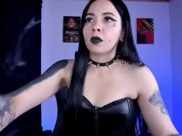 Chaturbate Live Sex Cam of emilyrymer