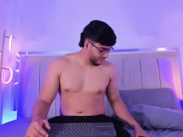 Chaturbate Live Porn of mikeandlucy