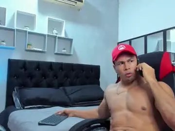 Chaturbate Free Live Porn of tyler_hank1