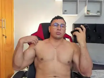 Chaturbate Private Sex Chat of tyler_hank1