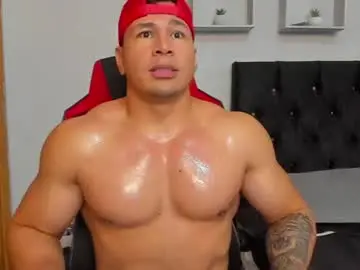Chaturbate Nude Webcam of tyler_hank1