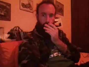 Chaturbate Live Sex Cam of yeti_92