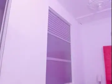 Chaturbate Adult Webcams of beele_and_evie