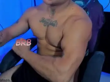 Chaturbate Live Sex Cam of damian_torner