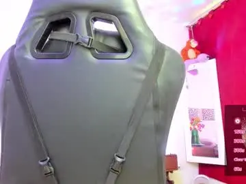 Chaturbate Live Porn of esmeralda_milf1