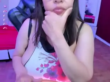 Chaturbate Free Porn Cam of esmeralda_milf1