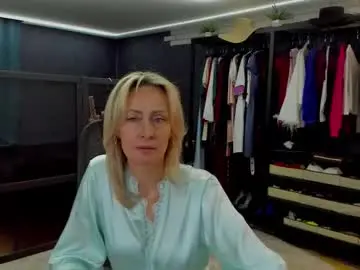 Chaturbate Best live sex cam show of julia__cherry_