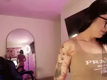 Chaturbate Free Live Porn of adelineefoxxx