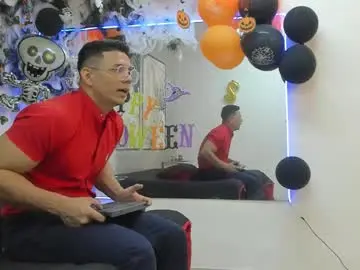 Chaturbate Live Sex of choreythaiylor