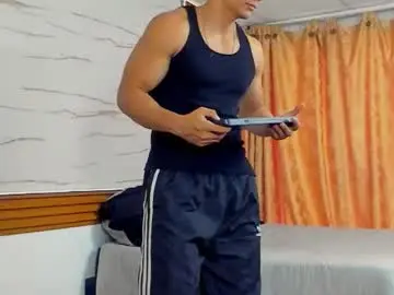 Chaturbate Adult Video Chat of choreythaiylor