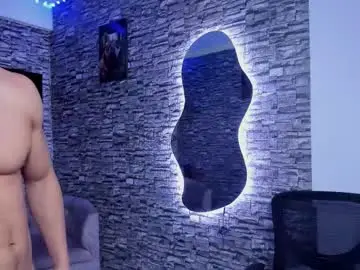 Chaturbate Live Porn of choreythaiylor