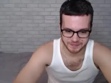 Chaturbate Live Sex Cam of electric_smile