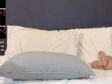 Chaturbate Live Sex Cam of mark_onex