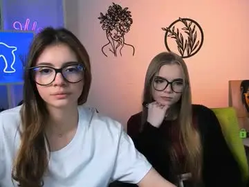 Chaturbate Best live sex cam show of mia_bamby1