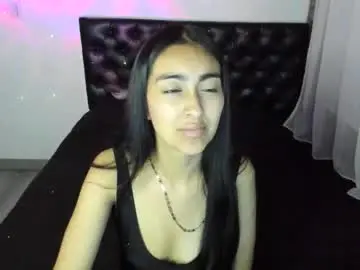 Chaturbate Adult Webcams of queenbyte_18