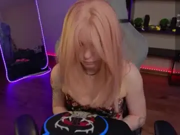 Chaturbate Best live sex cam show of zelda_1