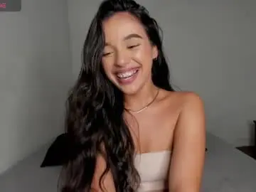Chaturbate Live Sex Cam of amyy_28