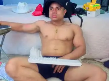 Chaturbate Best live sex cam show of dylanguss