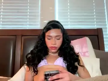 Chaturbate Live Sex Cam of dynasty313