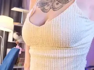 Chaturbate Adult Webcams of emi_mally