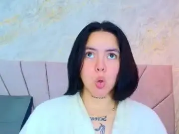 Chaturbate Best live sex cam show of mia_candy_0
