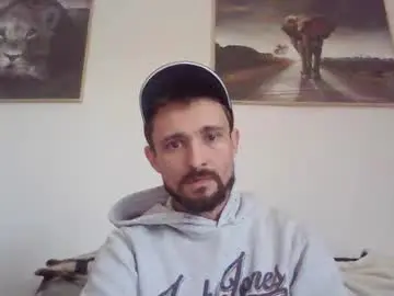 Chaturbate Live Sex Cam of spyco82