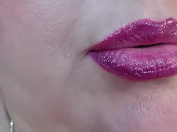 Chaturbate Private Sex Chat of kerly_doll