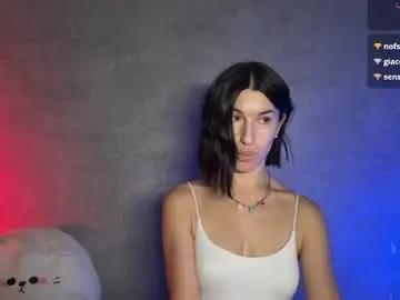 Chaturbate Live Porn of smaillev