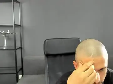 Chaturbate Live Porn of troywade