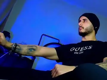 Chaturbate Best live sex cam show of xandercagex